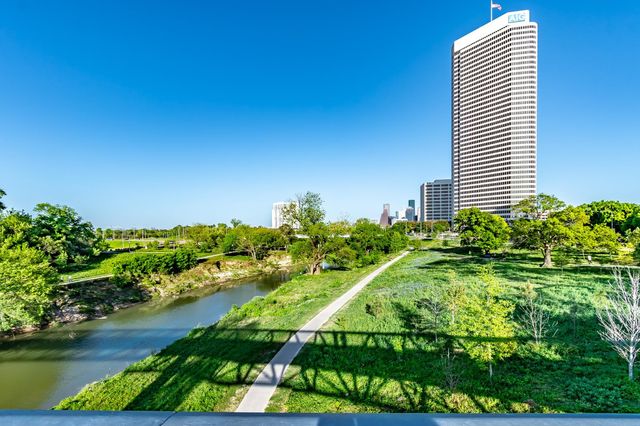 643 Hartman Street, Houston, TX 77007