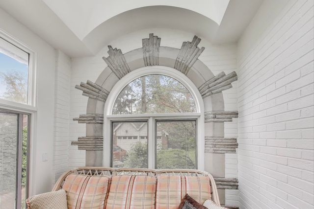 213 Kenwood Place, Michigan City, IN 46360