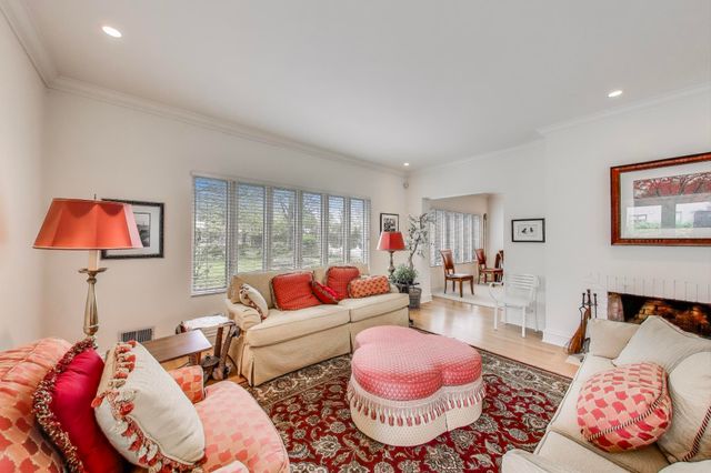 213 Kenwood Place, Michigan City, IN 46360