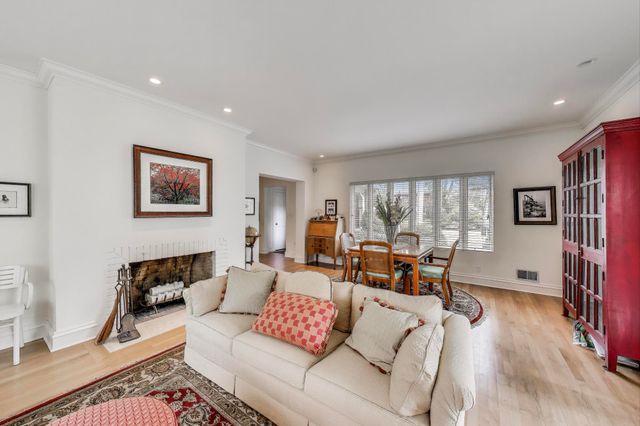 213 Kenwood Place, Michigan City, IN 46360