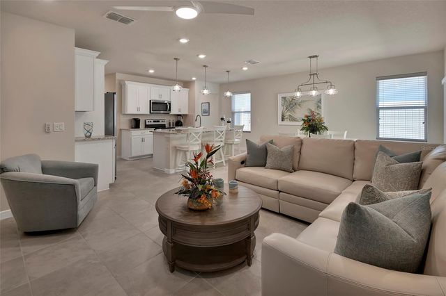 2132 CANOPY TERRACE BOULEVARD, Deland, FL 32724