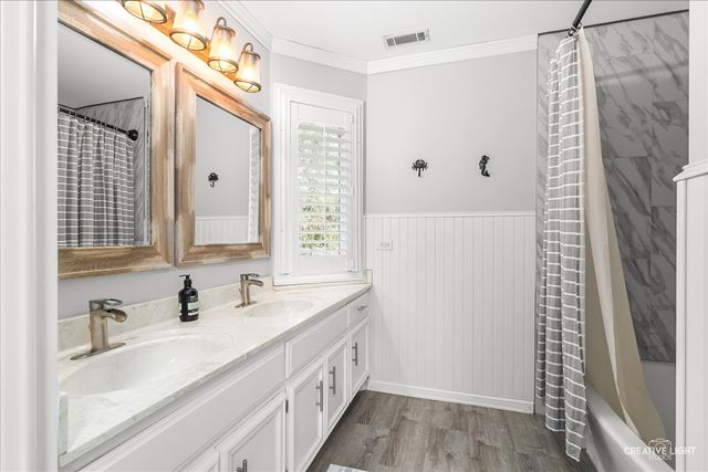 39W796 Dairyherd Lane, St. Charles, IL 60175