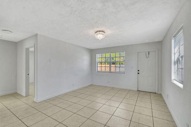 1001 S L Street 1 & 2, Lake Worth Beach, FL 33460