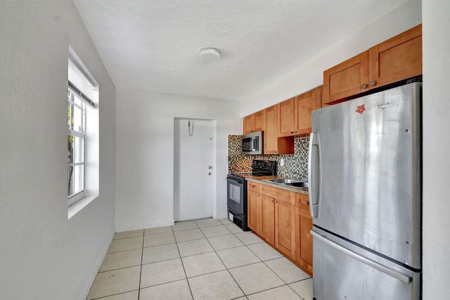 1001 S L Street 1 & 2, Lake Worth Beach, FL 33460