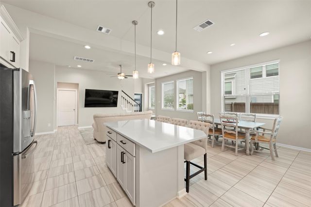 1607 Rustling Creek Drive, Missouri City, TX 77459