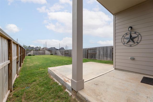 1607 Rustling Creek Drive, Missouri City, TX 77459