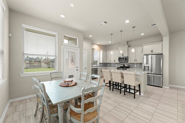 1607 Rustling Creek Drive, Missouri City, TX 77459