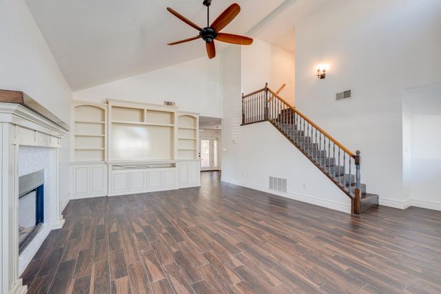 2337 Rainwood Ln, Oakdale, CA 95361