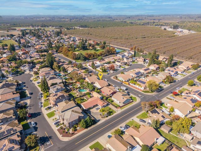 2337 Rainwood Ln, Oakdale, CA 95361