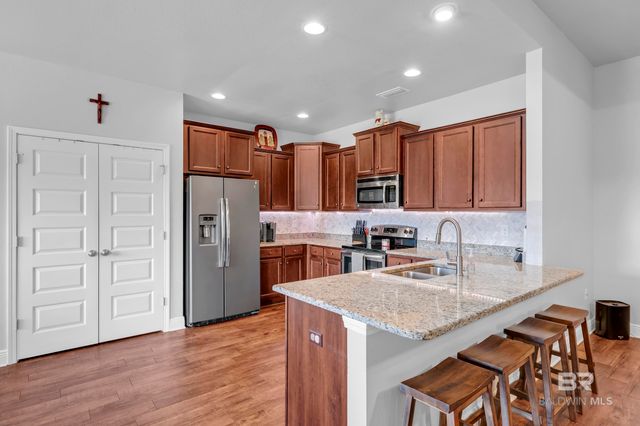 4265 Birkdale Street, Gulf Shores, AL 36542