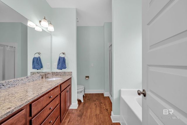 4265 Birkdale Street, Gulf Shores, AL 36542