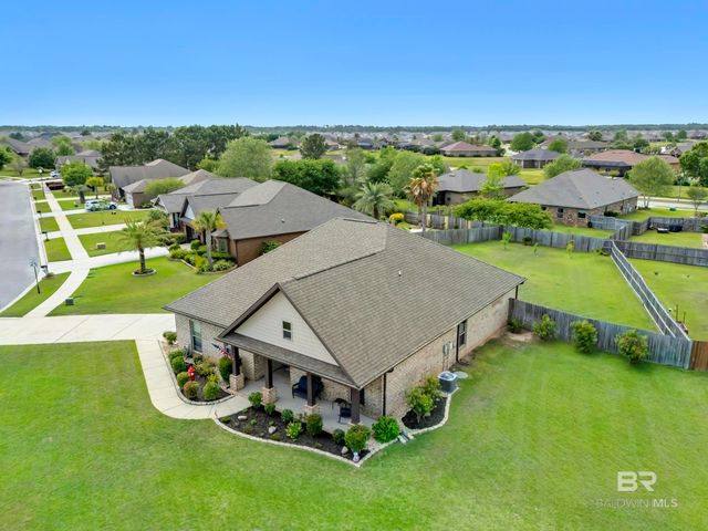 4265 Birkdale Street, Gulf Shores, AL 36542