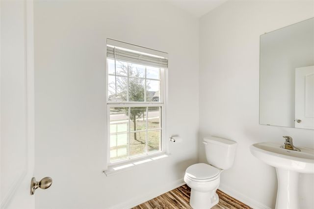 109 Riverdale DR, Jarrell, TX 76537