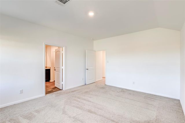 109 Riverdale DR, Jarrell, TX 76537