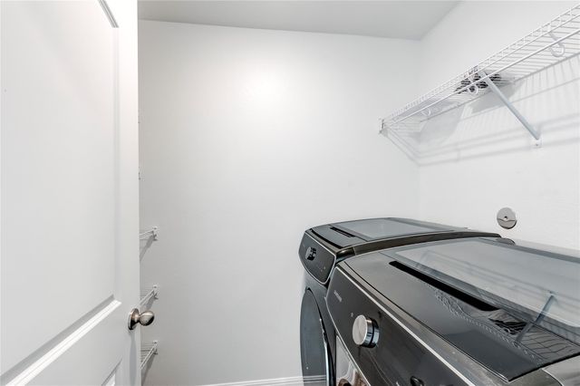 109 Riverdale DR, Jarrell, TX 76537