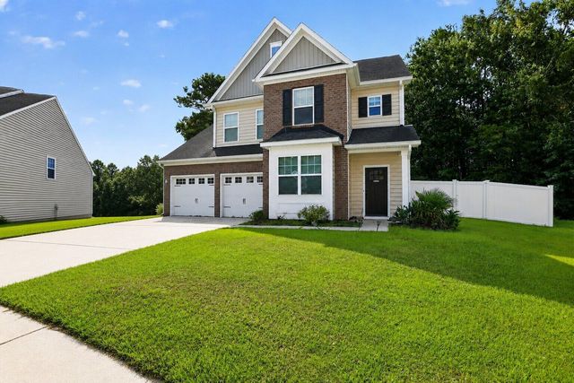 223 Buttonbush Court, Moncks Corner, SC 29461