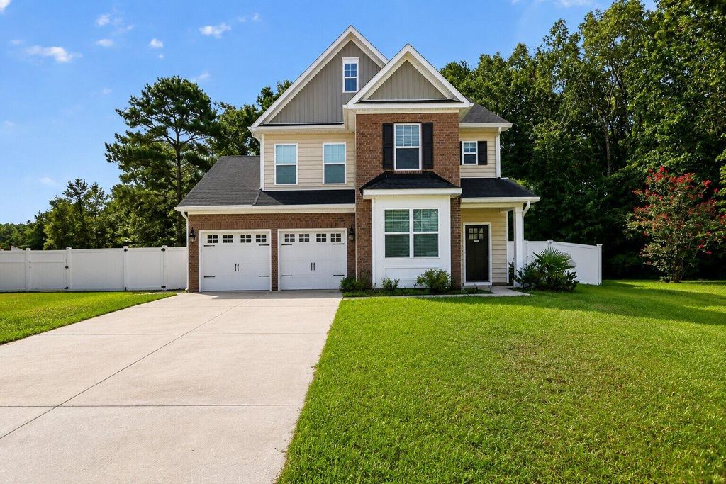 223 Buttonbush Court, Moncks Corner, SC 29461
