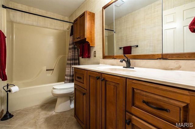 109 Sherryl Court, O'fallon, IL 62269