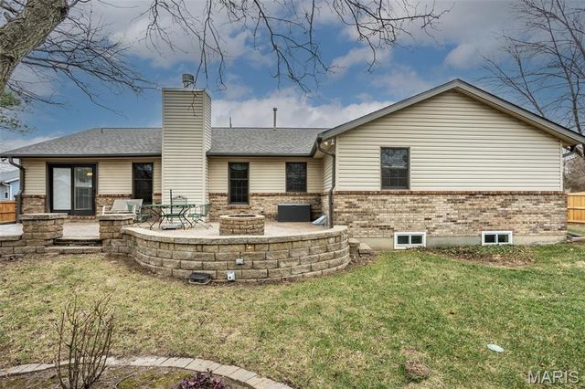 109 Sherryl Court, O'fallon, IL 62269