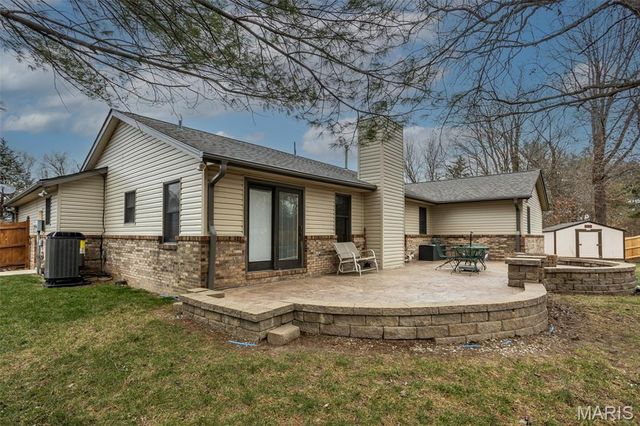 109 Sherryl Court, O'fallon, IL 62269