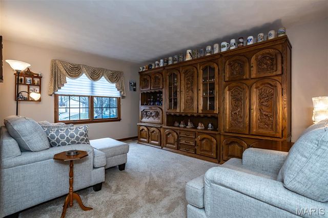 109 Sherryl Court, O'fallon, IL 62269