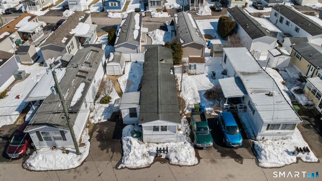 44 Linden Avenue North, Westbrook, CT 06498