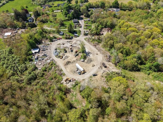 397RR Locust St., Swansea, MA 02777