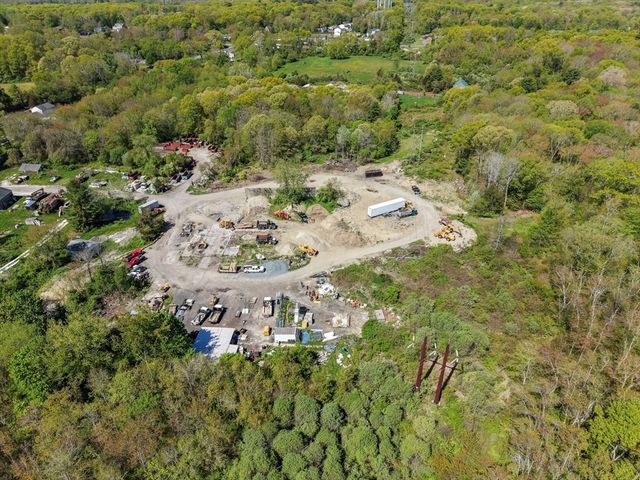 397RR Locust St., Swansea, MA 02777