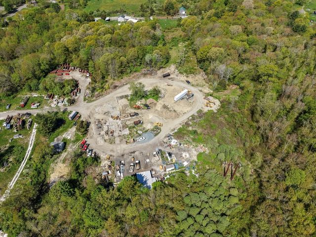 397RR Locust St., Swansea, MA 02777