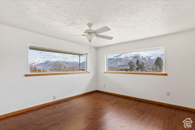 445 W 5100 S, Washington Terrace, UT 84405