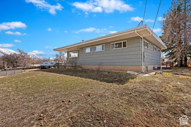 445 W 5100 S, Washington Terrace, UT 84405
