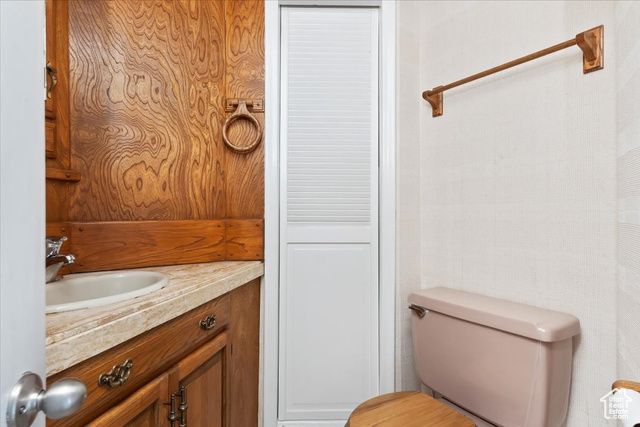 445 W 5100 S, Washington Terrace, UT 84405