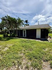 1250 Royal Palm Avenue, West Palm Beach, FL 33406
