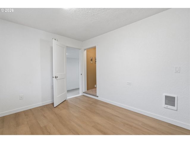 920 BAXTER Rd, Salem, OR 97306