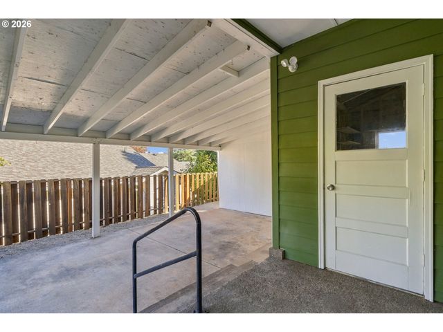 920 BAXTER Rd, Salem, OR 97306