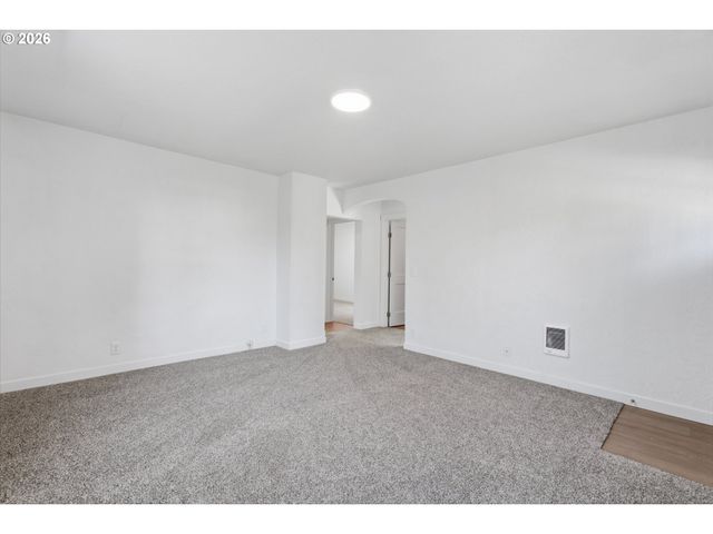 920 BAXTER Rd, Salem, OR 97306