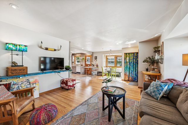 6801 Forest Avenue, Gary, IN 46403