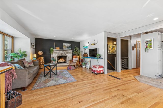 6801 Forest Avenue, Gary, IN 46403