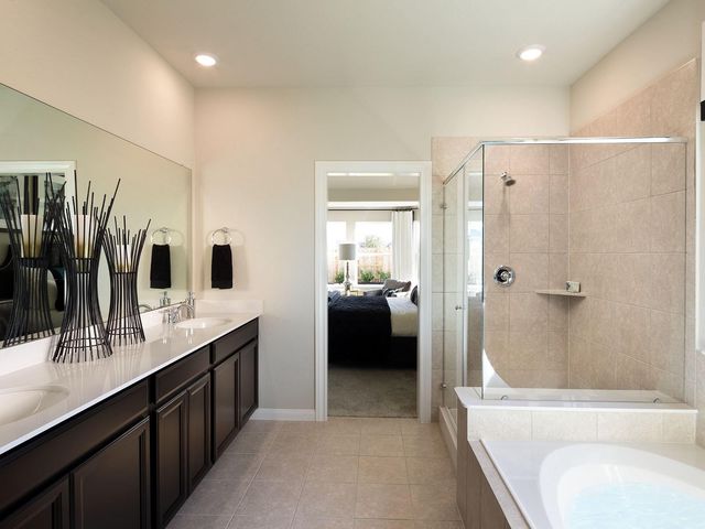 6445 Green Clover Lane, Pearland, TX 77584