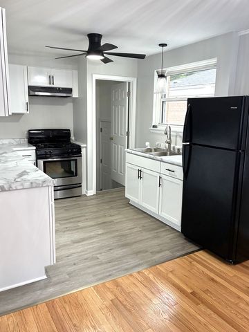 14315 Dobson Avenue, Dolton, IL 60419