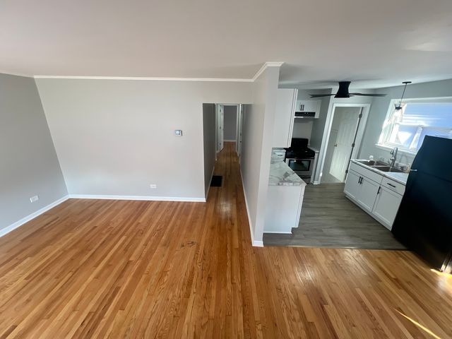 14315 Dobson Avenue, Dolton, IL 60419