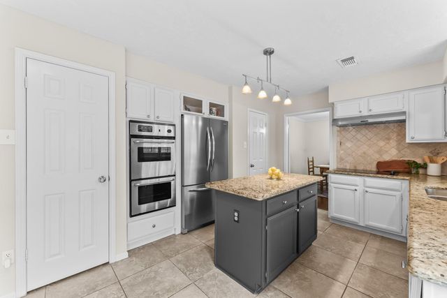 1546 Beaconshire Road, Houston, TX 77077