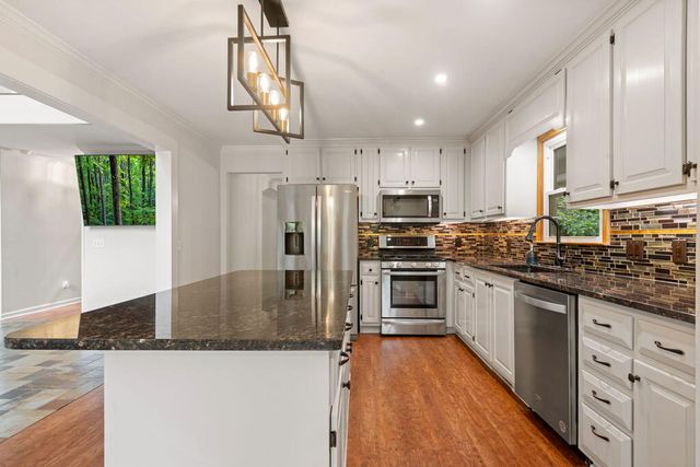 124 River Oaks Terrace, Ellijay, GA 30540