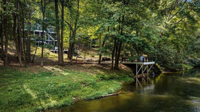 124 River Oaks Terrace, Ellijay, GA 30540