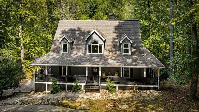 124 River Oaks Terrace, Ellijay, GA 30540
