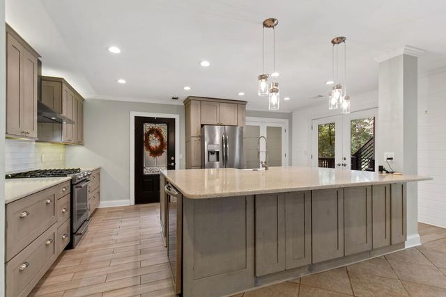 124 River Oaks Terrace, Ellijay, GA 30540