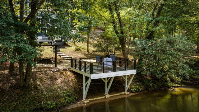 124 River Oaks Terrace, Ellijay, GA 30540
