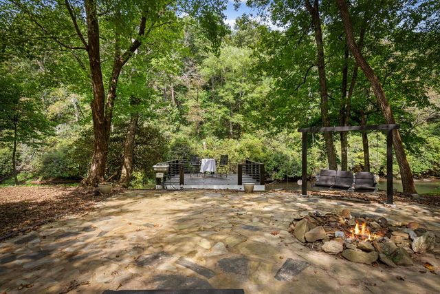 124 River Oaks Terrace, Ellijay, GA 30540