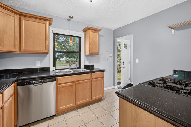 7500 3rd Avenue S, Richfield, MN 55423