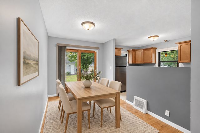 7500 3rd Avenue S, Richfield, MN 55423